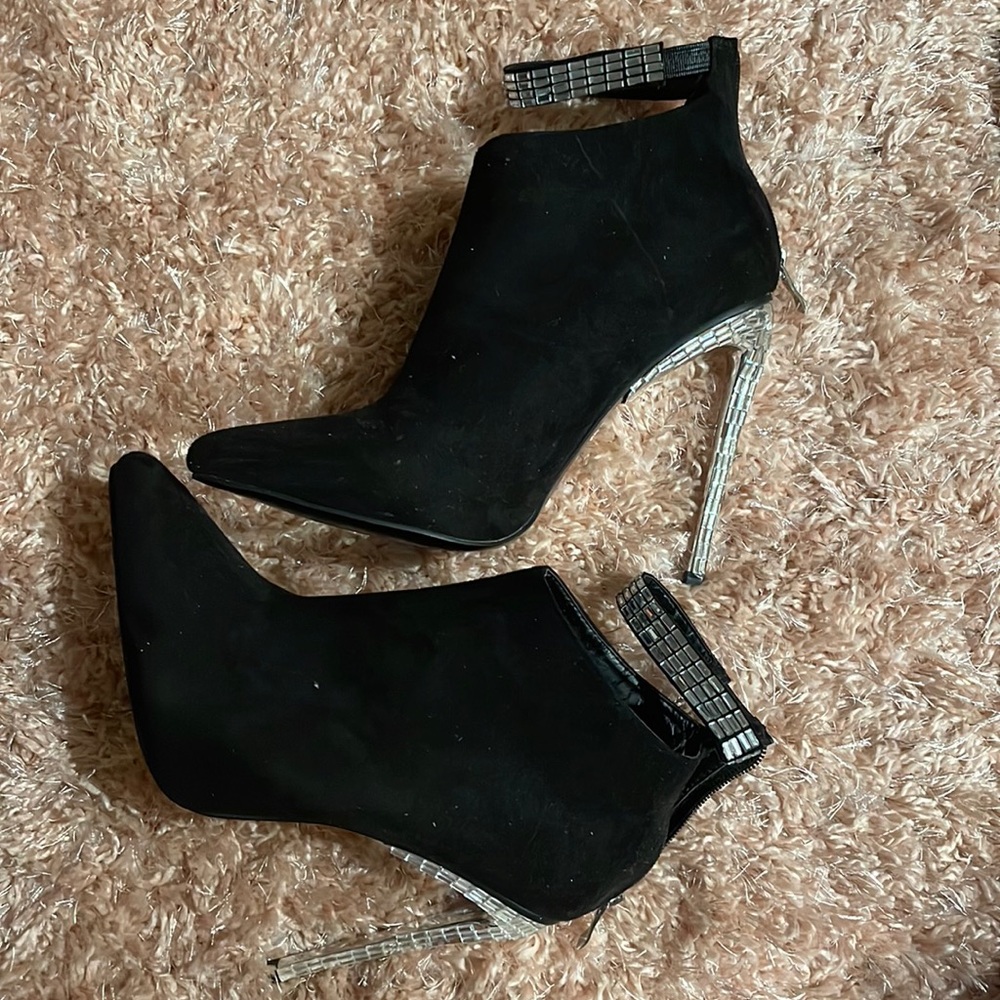 Azalea wang boots
